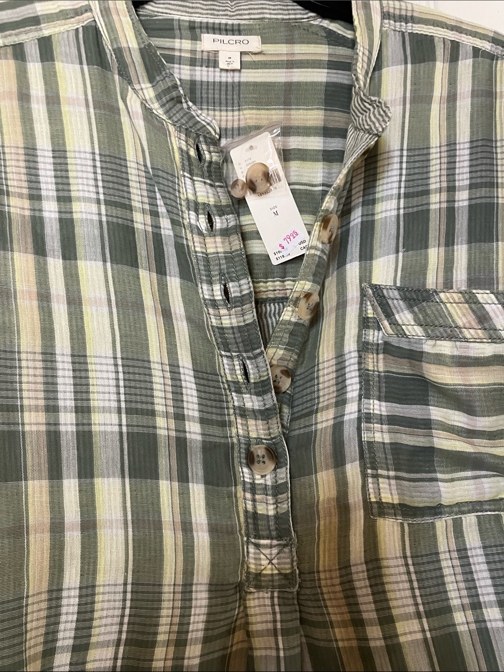 Pilcro Green Plaid Button-Front Casual Shirt - Picture 2 of 4